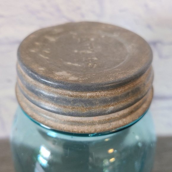 Vintage Ball Perfect Mason Blue Quart #1 Jar Aqua W/ Atlas Zinc Lid - Picture 2 of 10